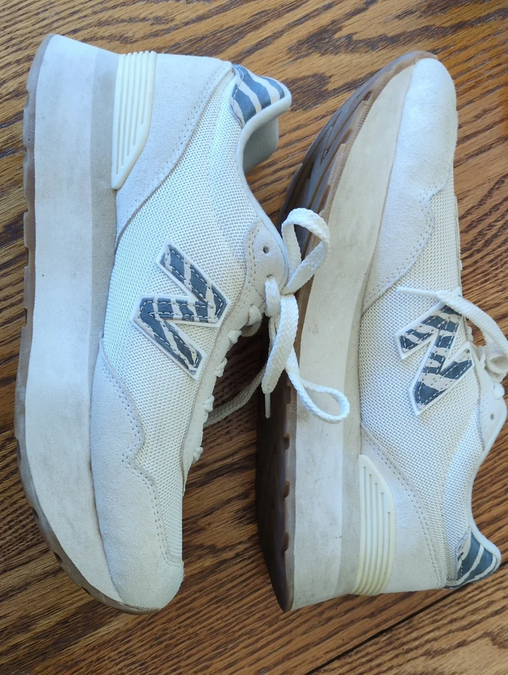 New Balance 515H White and Gray Athletic Lace-Up Sneakers